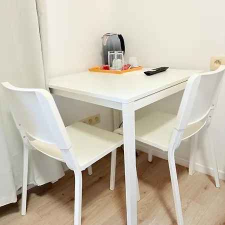 ホステル Mervahome Jeunesse